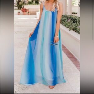 Flowy Ombré Blue Maxi Dress